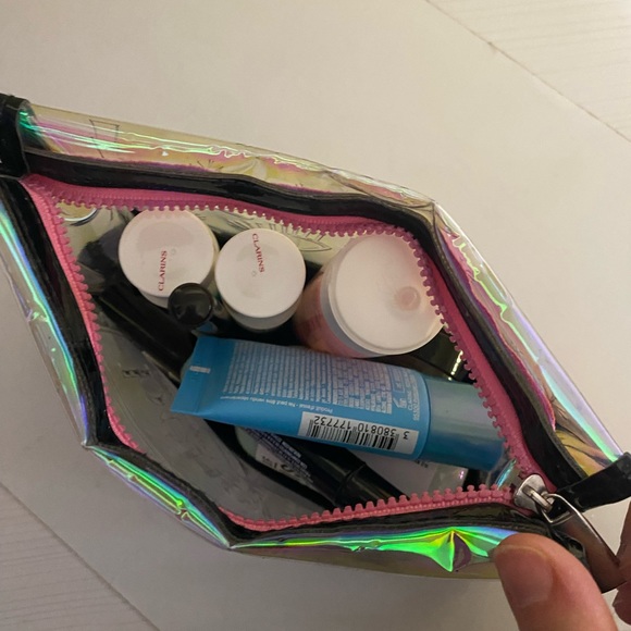 Benefit cosmetics Pouch - Picture 8 of 16